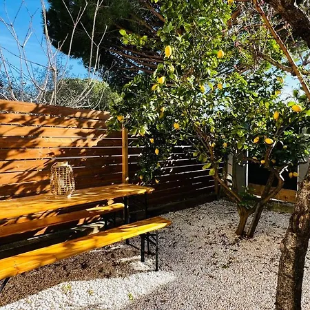 Apartment Studio - Le Citronnier Pres Des Plages